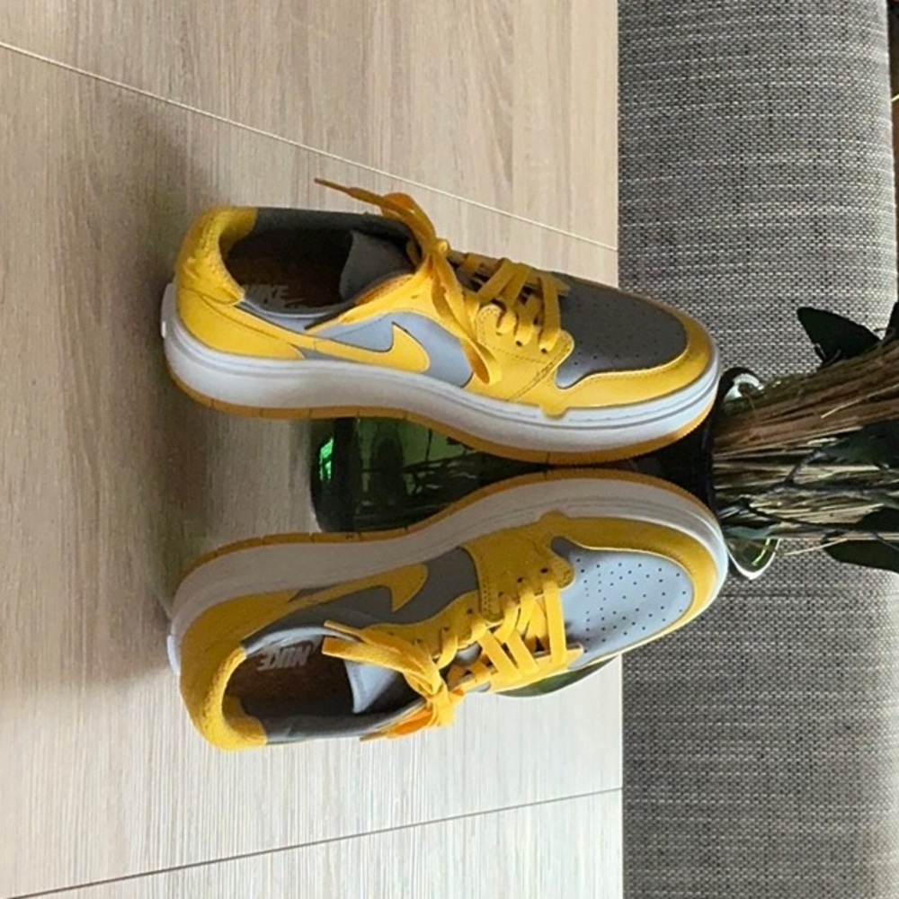 Nike Yellow and Gray Sneakers Sporty Low-Top Design
